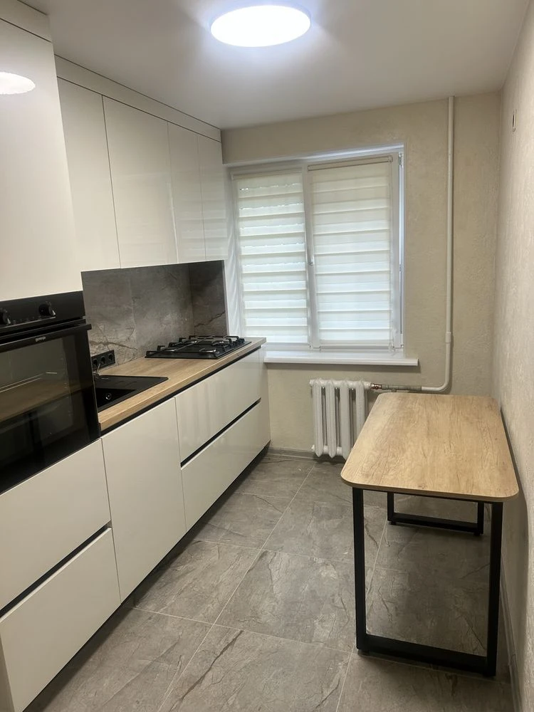 I will sell a 2-room apartment with Eurorenovation on Paruse w/m Pokrovsky