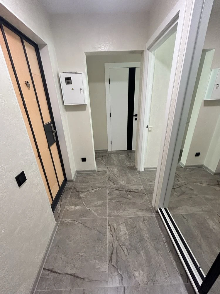 I will sell a 2-room apartment with Eurorenovation on Paruse w/m Pokrovsky