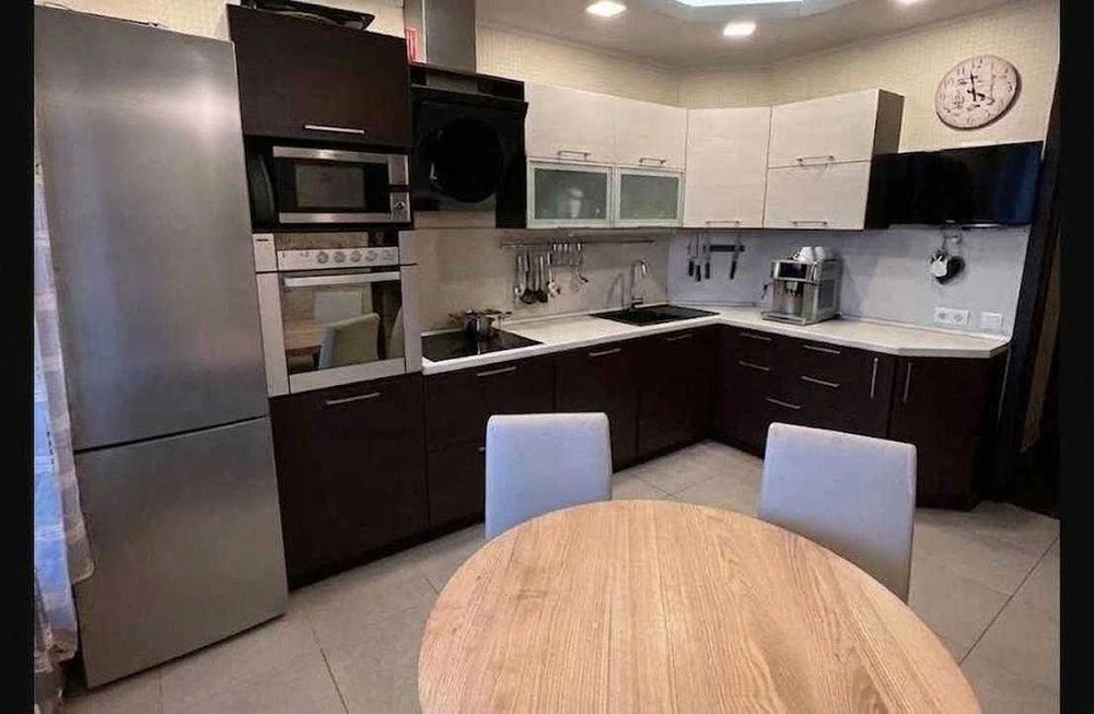 Продам 3-комн. квартиру 120 м² в новом доме с евро ремонтом