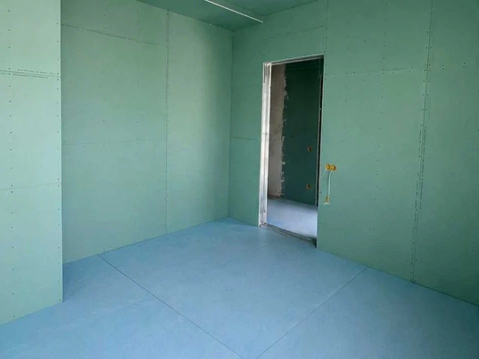 Apartment. Kharkiv, Dynamivska St., (Building 1)
