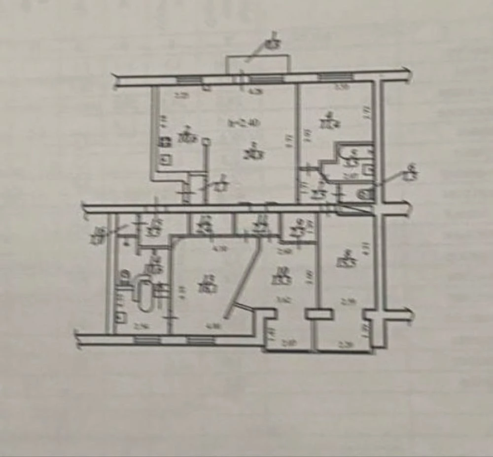 I will sell 5-room apartment. A. Polya