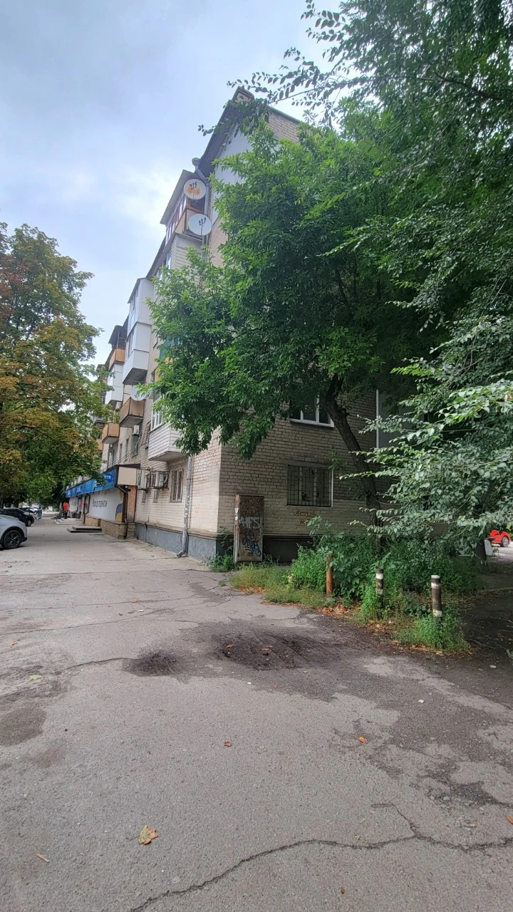 Продам уютную 2-х ком.кв на пр. А.Поля!