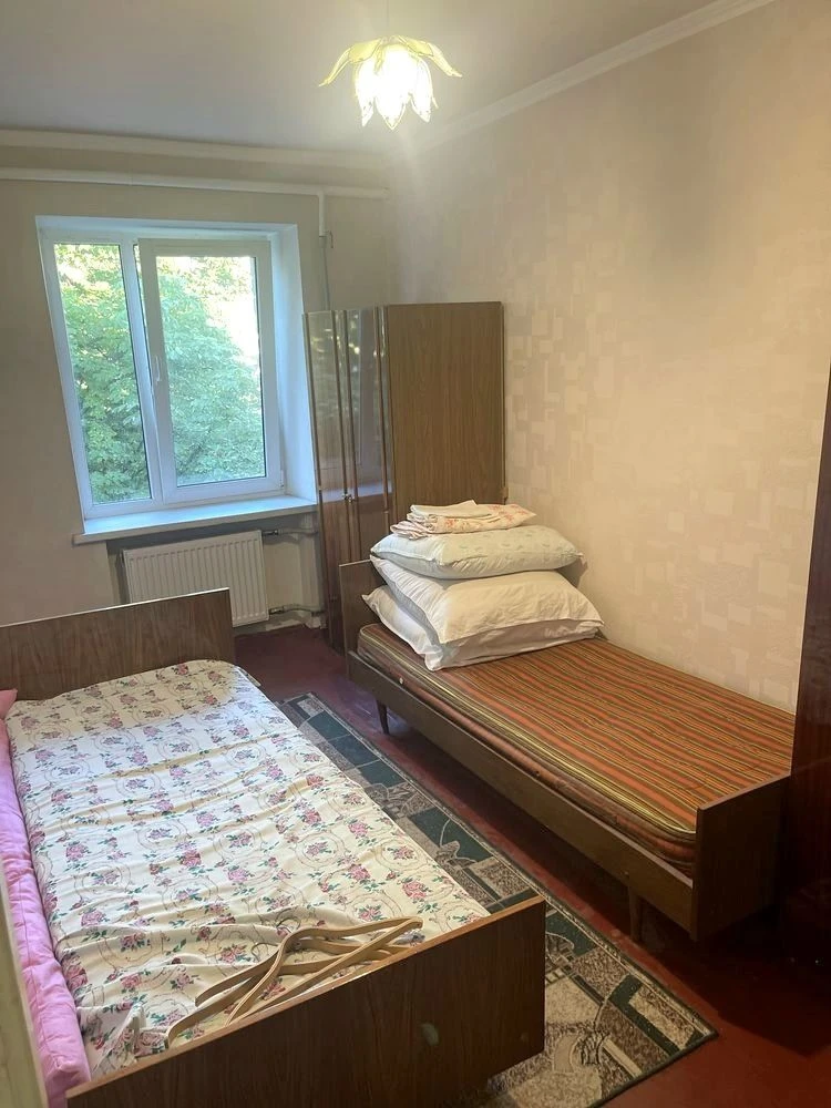 Продам уютную 2-х ком.кв на пр. А.Поля!