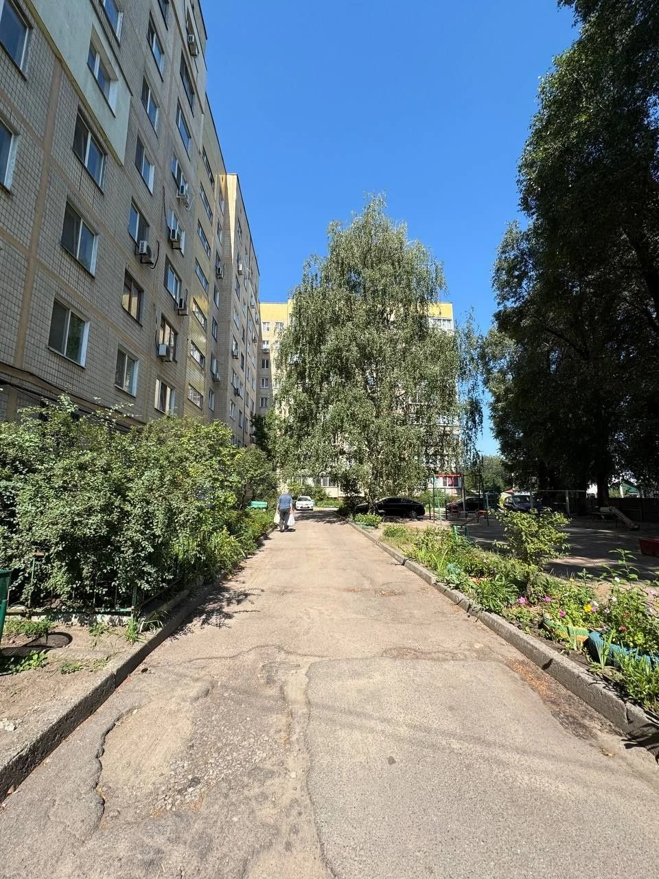 Продается 3 ком.квартира на Ивана Нечуя-Левицького (Каруны)