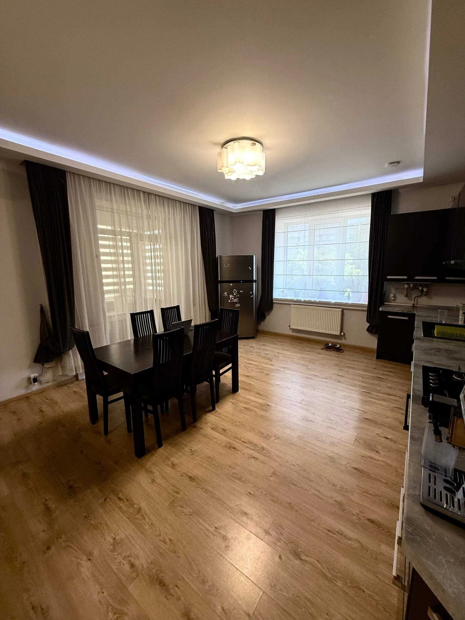 I will sell a 4-room, 2-level apartment, which is paid by the Labor Commission