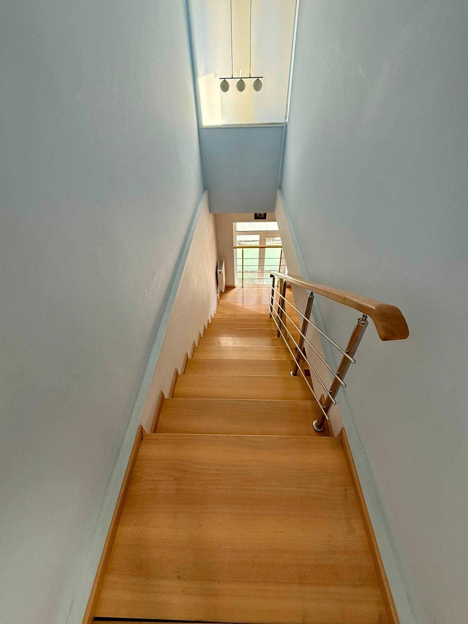I will sell a 4-room, 2-level apartment, which is paid by the Labor Commission