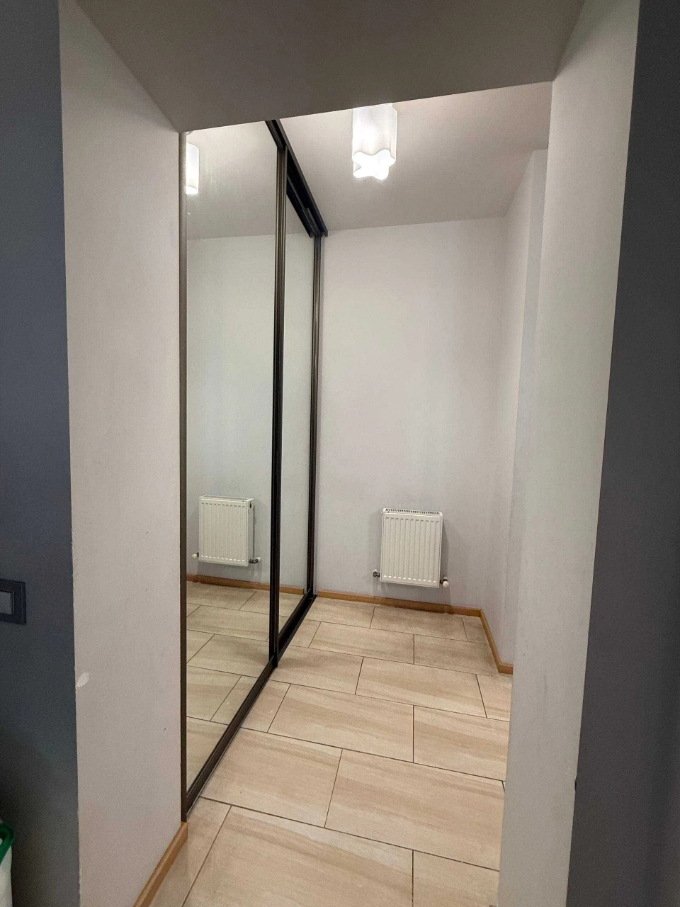 I will sell a 4-room, 2-level apartment, which is paid by the Labor Commission