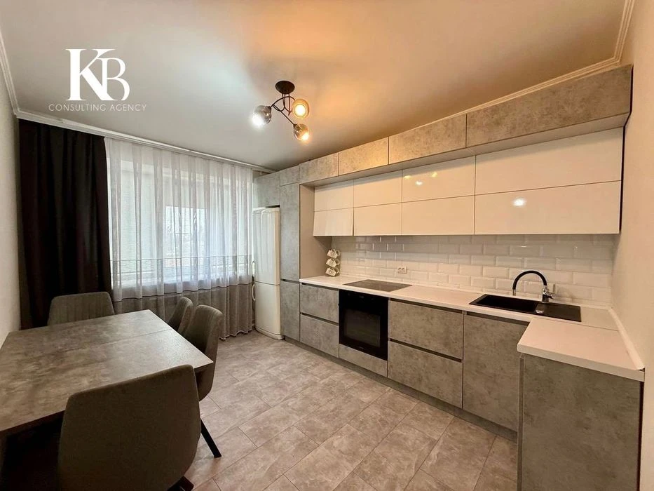 Apartment with renovation Pivnichnyy, come and live