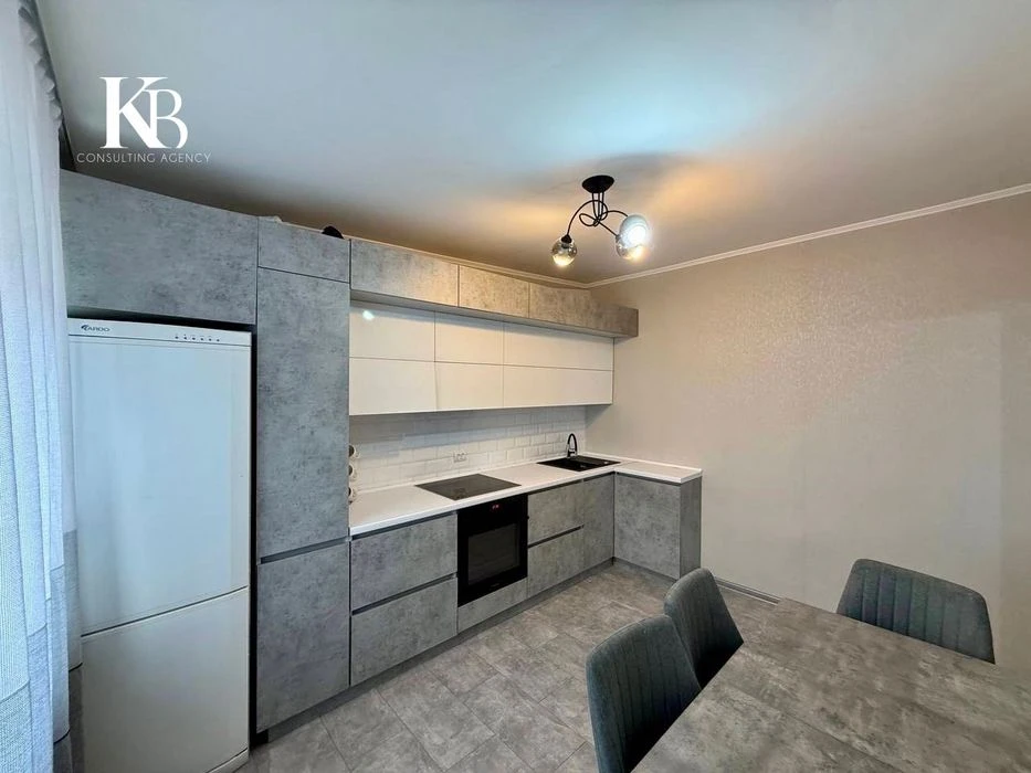 Apartment with renovation Pivnichnyy, come and live