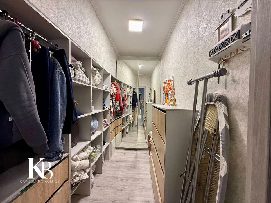 Apartment with renovation Pivnichnyy, come and live