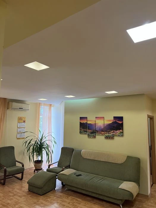 Продам 3 к квартиру вул Старокозацька,  65
