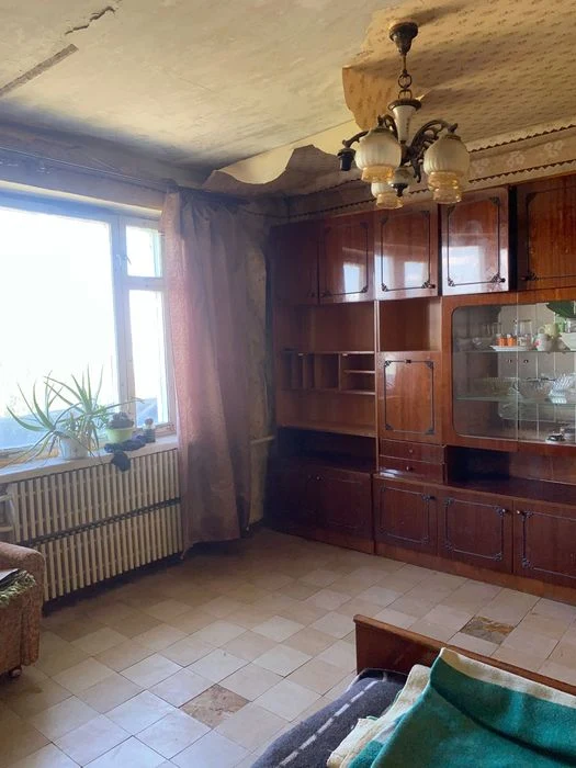 Продам 3 комн. кв. Приднепровск (Данченко)