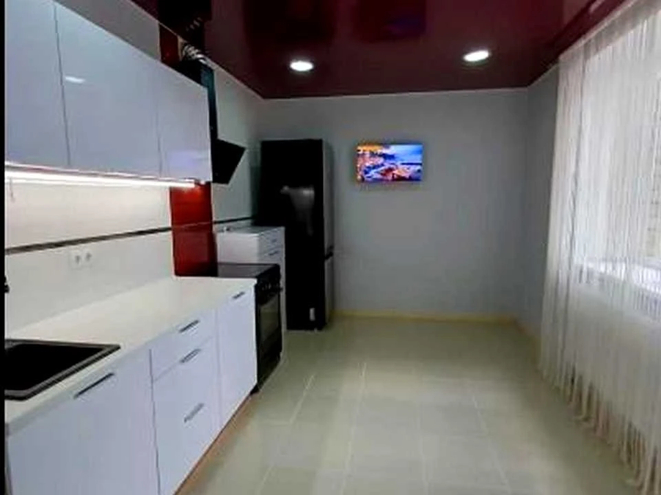 Apartment. Dnipro, Brativ Gorobtsiv St. (Dmytra Kedrina)