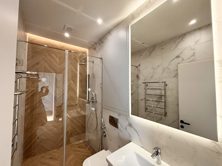 New renovation! Residential complex Geneva! 45 m2. I will sell a 1k apartment in the Center.