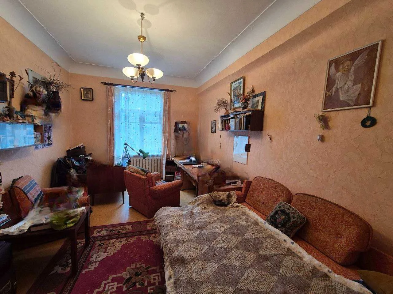 Продам 4-к квартиру в тихому зеленому дворі, вул. Лазаряна/п