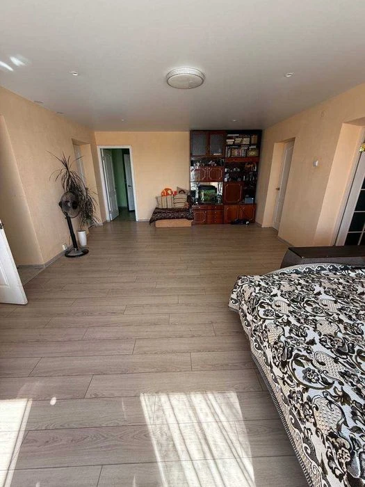 Продам 4к квартиру с ремонтом, 46000$, Тополь1, ВАУЧЕР, безн