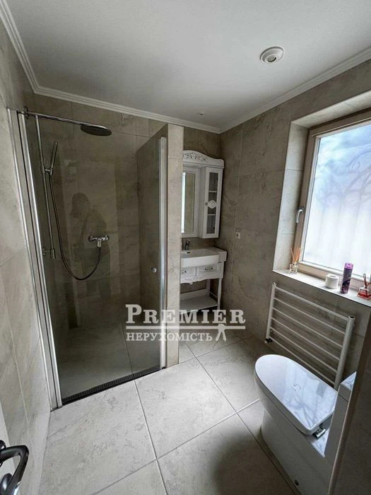 A luxurious house of 210 m² in the Mediterranean style! Generator, me