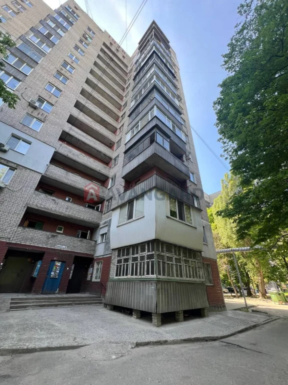 Продаж 2к квартири 50м2 ж/м Тополя-3