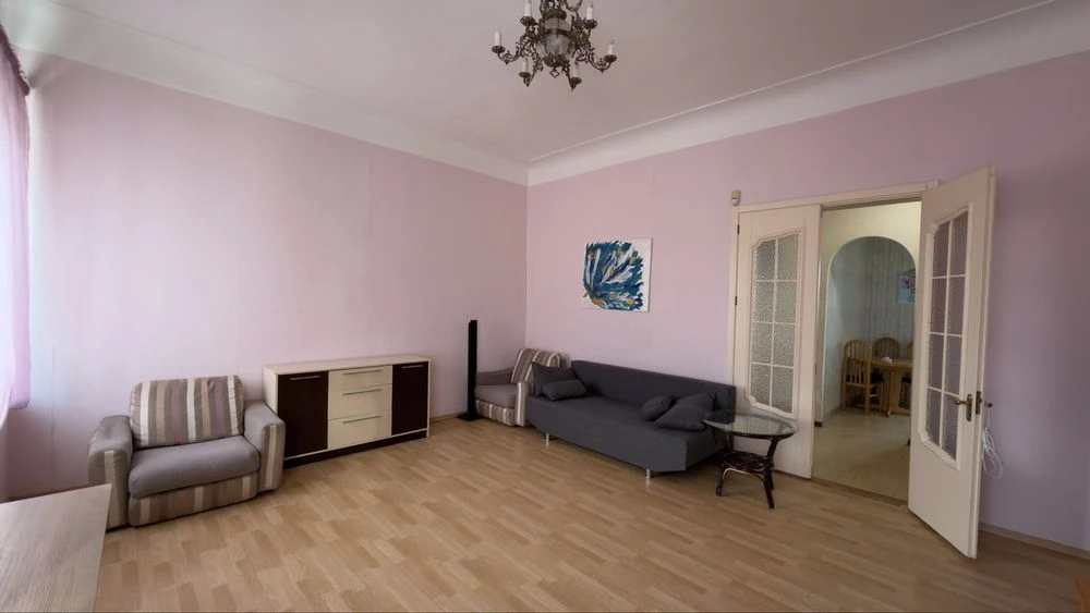 Продам 3к на Ногорке с видом на Октябрьскую площадь!
