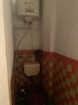 Продам 2-комнатную квартиру в районе Косиора.