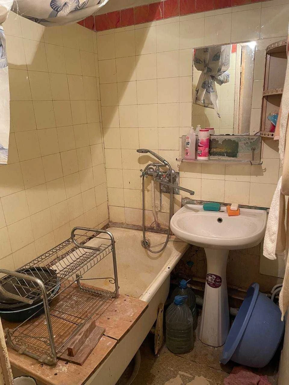 Продам 2-комнатную квартиру в районе Косиора.