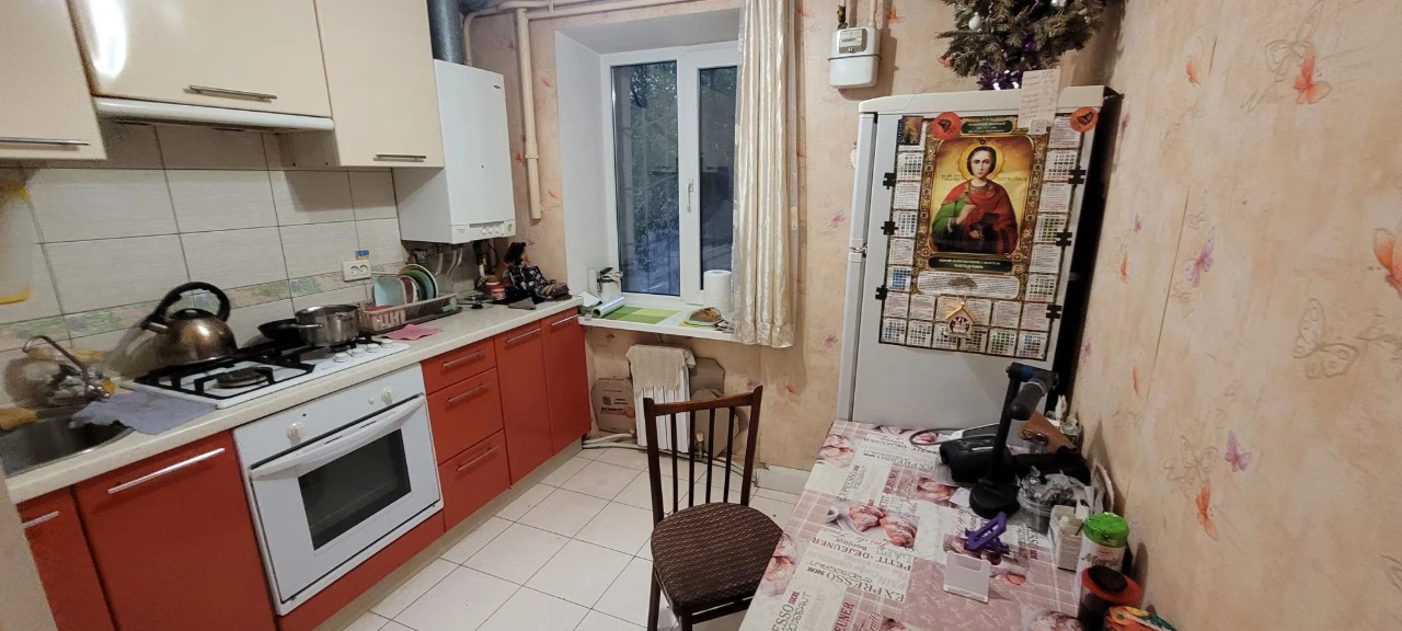 Продам 2к квартиру центр, вул. Воскресенська (Леніна), ЦУМ,