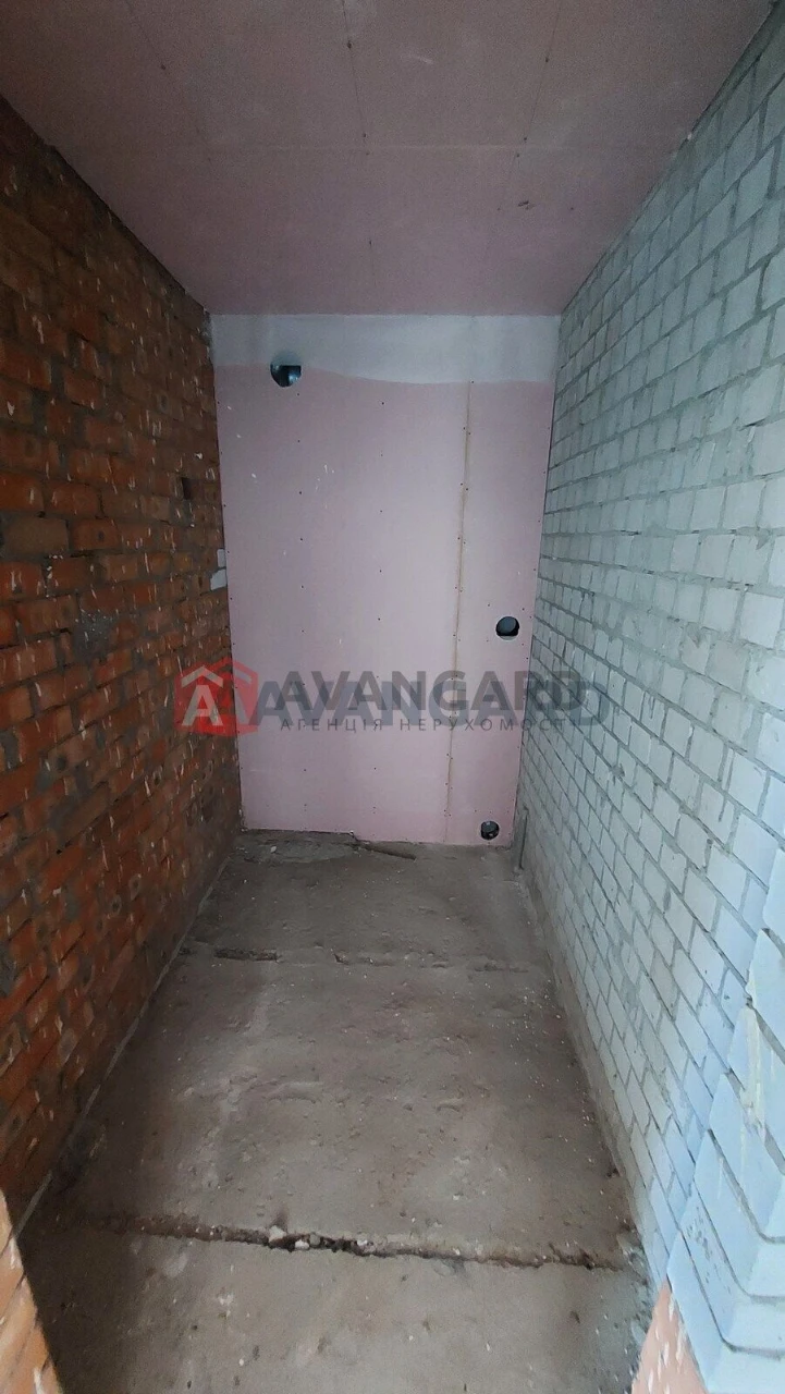 СРОЧНО 2к.кв (62м.кв).Левобережный 3.Новострой.Кирпич 41999$