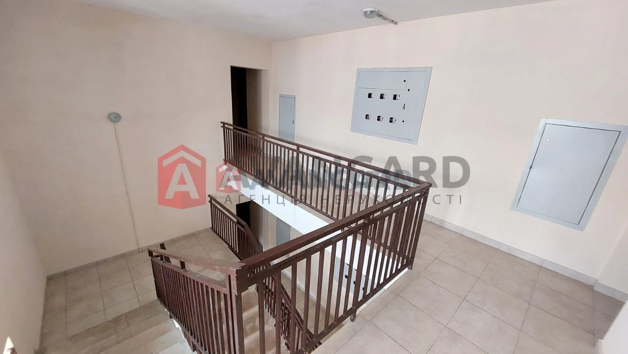 СРОЧНО 2к.кв (62м.кв).Левобережный 3.Новострой.Кирпич 41999$