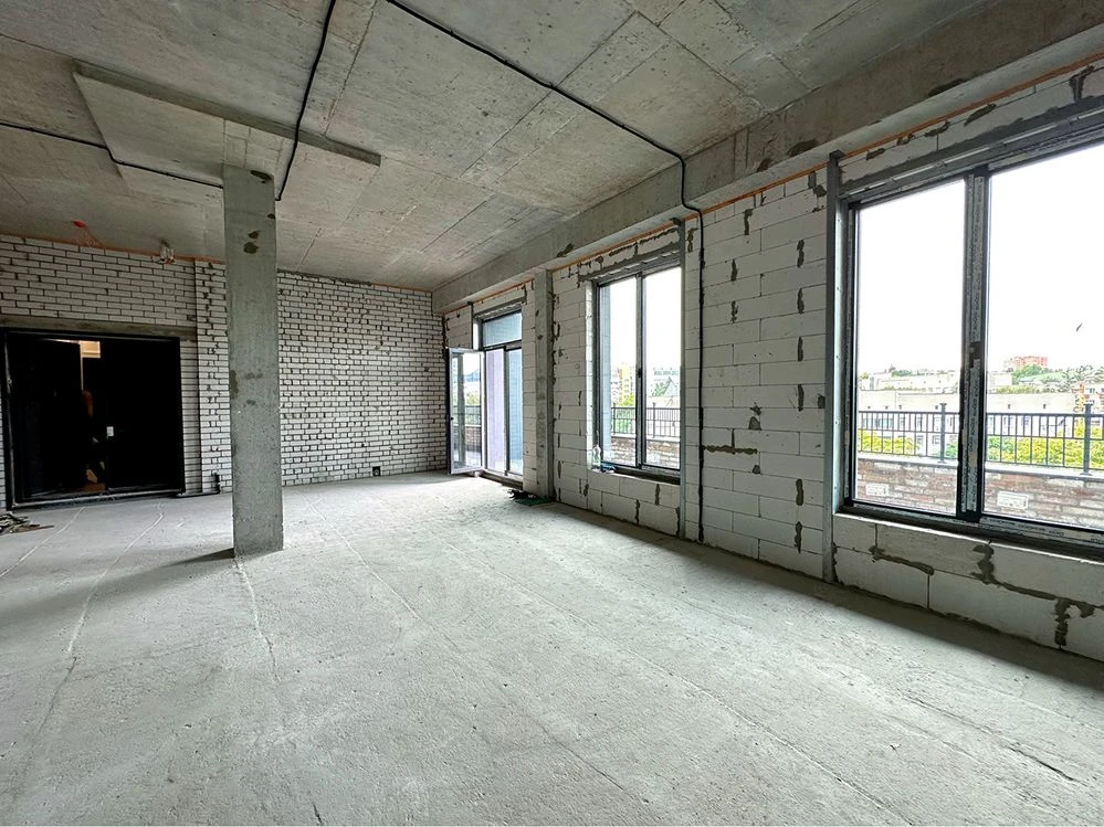 Premium apartment 68.6m2, terrace, Loft Egoist residential complex, Shevchenko Park