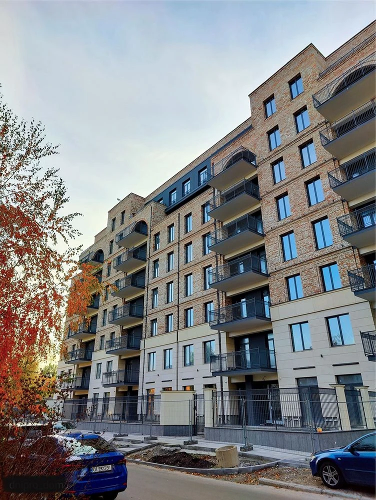 Premium apartment 68.6m2, terrace, Loft Egoist residential complex, Shevchenko Park