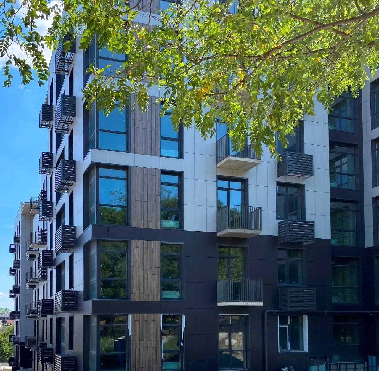 Продаж 2к квартир.  Еко комплекс FOREST HILL Паркова зона. е