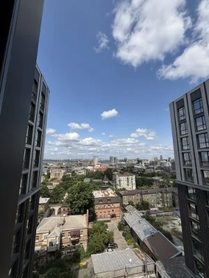 ЖК Женева 71м2, пять окон, газ! Продам квартиру в центре,