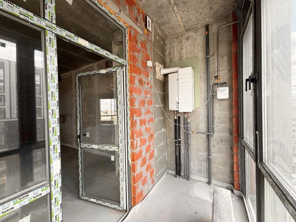 ЖК Женева 71м2, пять окон, газ! Продам квартиру в центре,