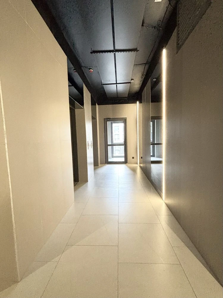 ЖК Женева 71м2, пять окон, газ! Продам квартиру в центре,
