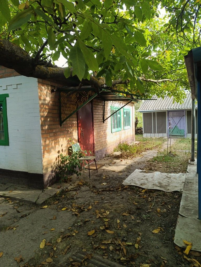 Продам затишний  будинок