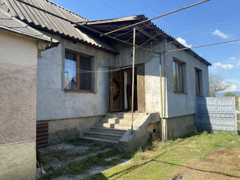 Будинок, Дравці, 42 м²