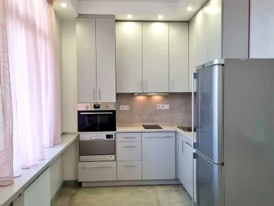 Квартира. Київ, Нагірна вул.