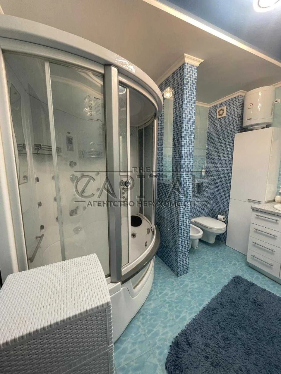 Продаж 3-кімнатної квартири з меблями та технікою