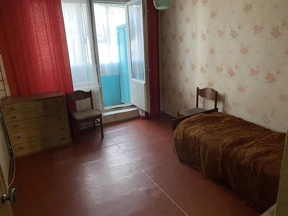 Продам 3к. кв, Холодная Гора. Рассматриваем сертификат.. ID-