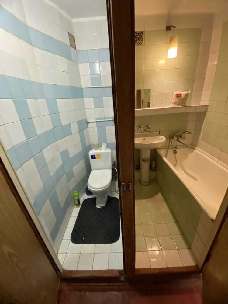Продам 3к. кв, Холодная Гора. Рассматриваем сертификат.. ID-