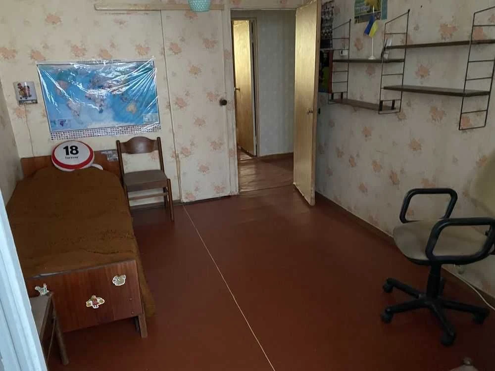 Продам 3к. кв, Холодная Гора. Рассматриваем сертификат.. ID-