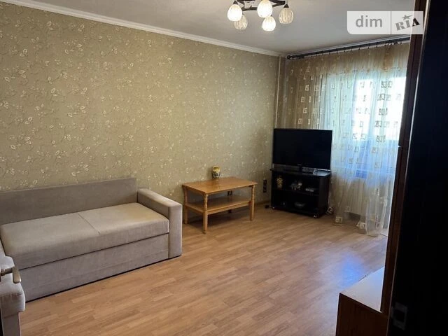 Sale of 1-room apartment 41.7 sq. m. on Larisa Rudenko St. 3B • ID