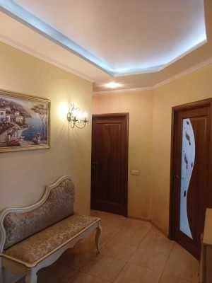 Продам 2-х кімнатну квартиру на Котовського 78м2 на низькому