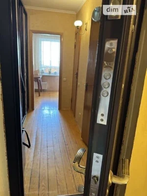 Sale of 1-room apartment 41.7 sq. m. on Larisa Rudenko St. 3B • ID