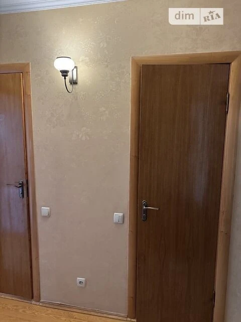 Sale of 1-room apartment 41.7 sq. m. on Larisa Rudenko St. 3B • ID
