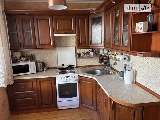 Sale of 1-room apartment 41.7 sq. m. on Larisa Rudenko St. 3B • ID