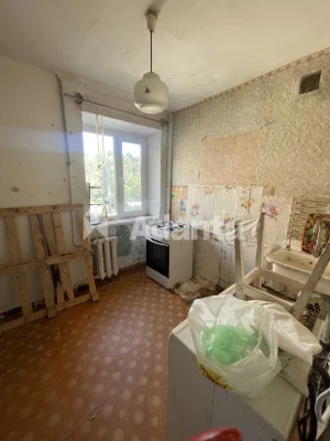 Продам  1 кімнатну квартиру на Черемушках
