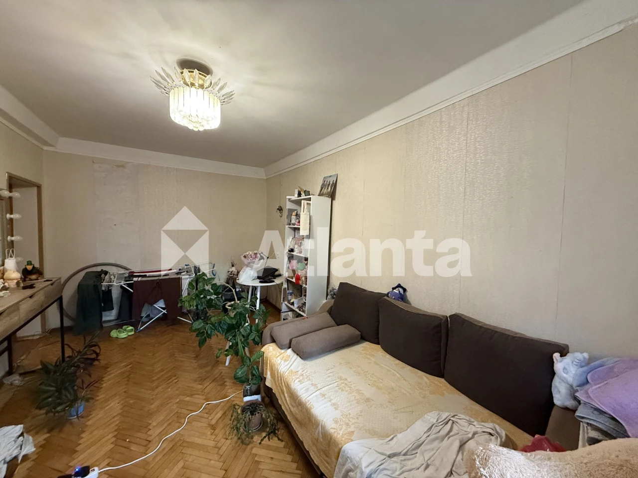 Двокімнатна квартира Фонтан Приморський район Низький поверх