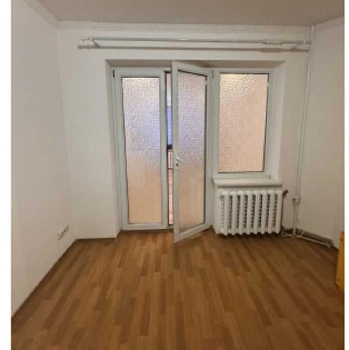 Продам 6 комнатную квартиру на Таирова