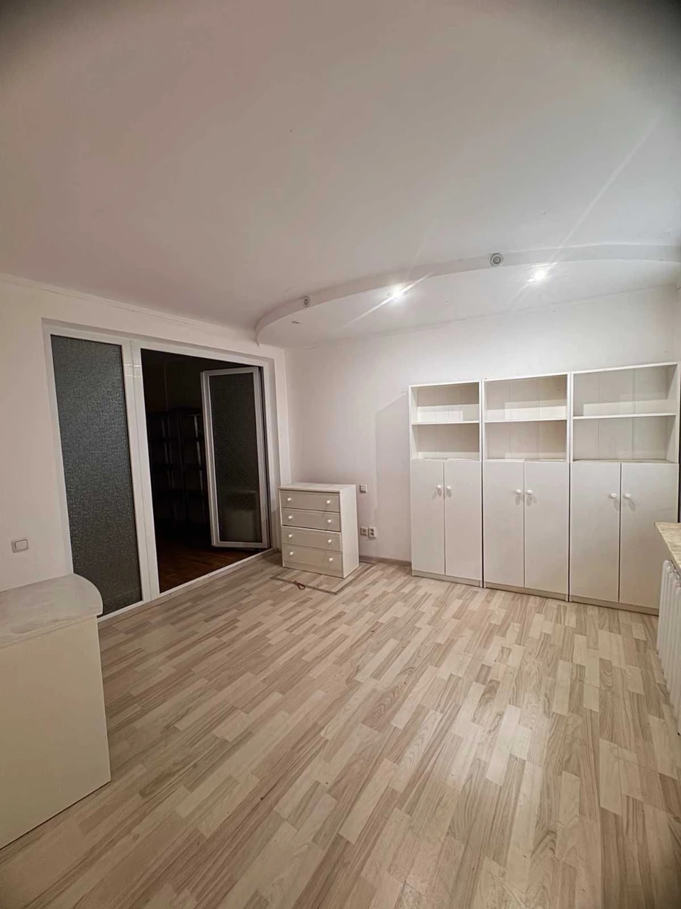 Продам 6 комнатную квартиру на Таирова